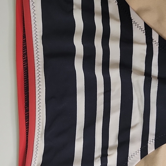 Lands End bikini bottom size 4 - Picture 2 of 8